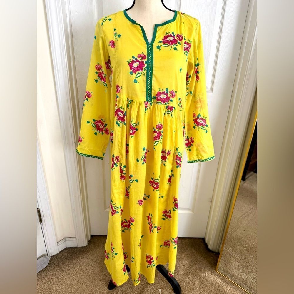 GENERATION PAKISTANI DESIGNER FLORAL DRESS - Picture 6 of 12